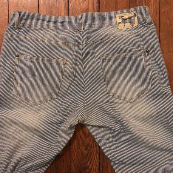 Skinny railroad conductor striped skinny jeans - Picture 2 of 6